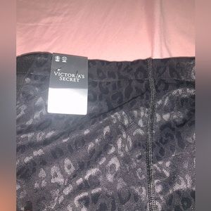 Victoria’s Secret legging size M